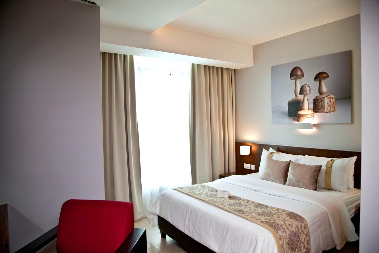 The Regency Scholar'S Hotel Kuala Lumpur Room photo